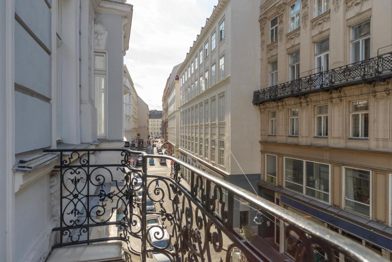 Senator Suite Stephansplatz By Ichbucheat Viena Exterior foto