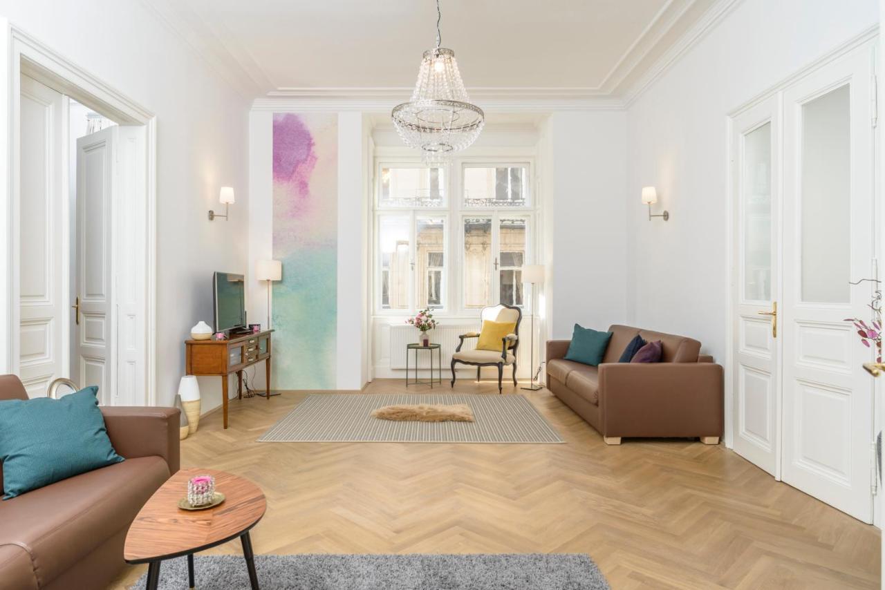 Senator Suite Stephansplatz By Ichbucheat Viena Exterior foto