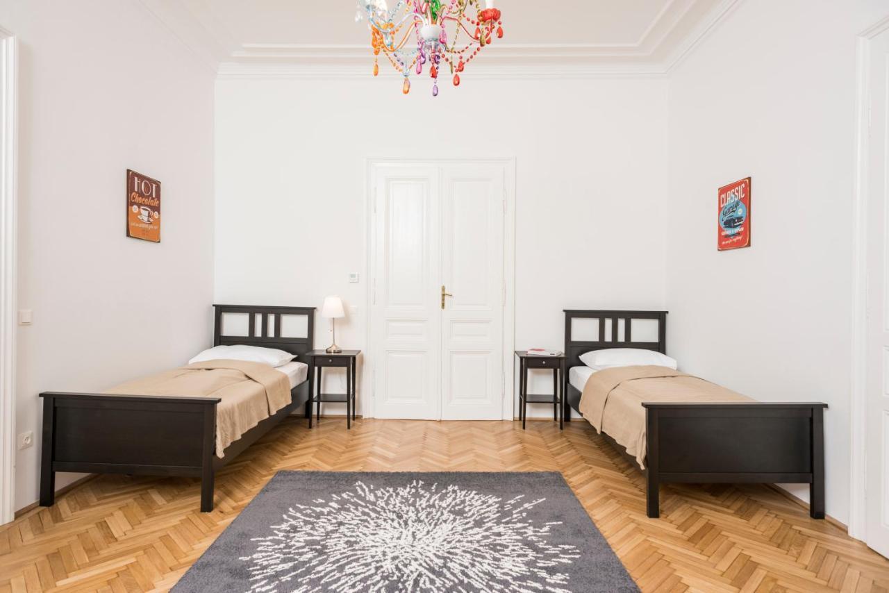 Senator Suite Stephansplatz By Ichbucheat Viena Exterior foto