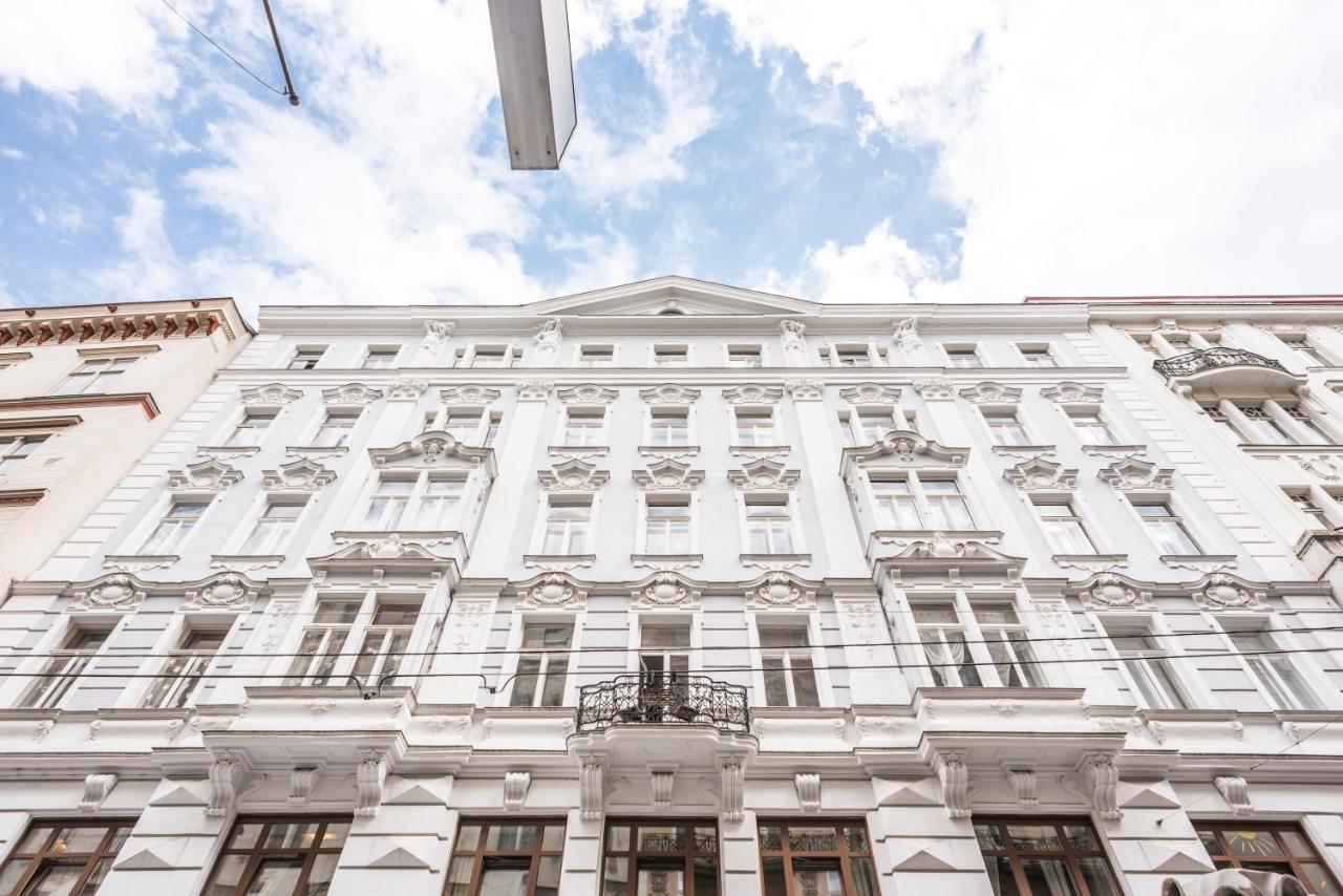 Senator Suite Stephansplatz By Ichbucheat Viena Exterior foto
